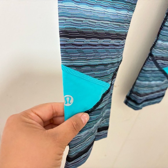 Lululemon Pace Rival Space Dye Twist Cropped Blue Leggins Size 4 - Picture 6 of 10